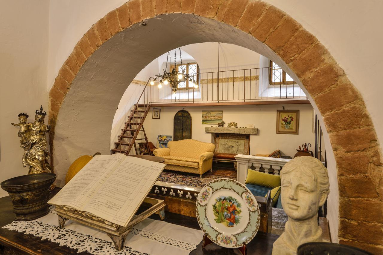 Palazzo Danesi * Montepulciano Stazione